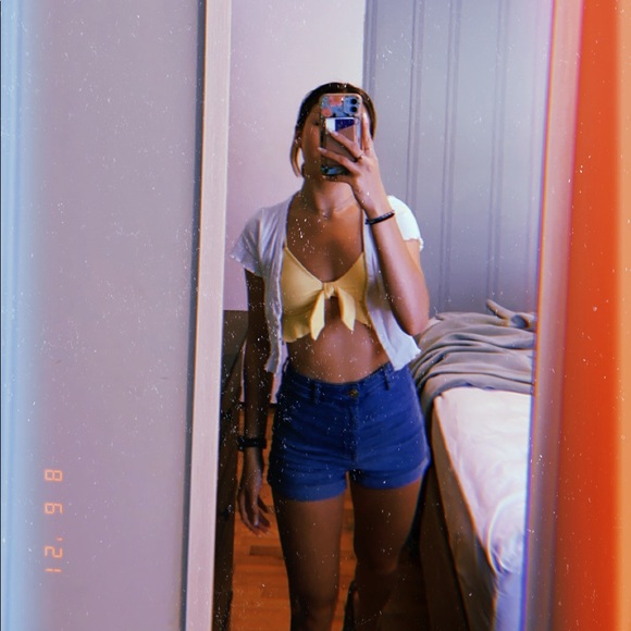 H&M SUPER stretch womens jean shorts size 4 - Picture 4 of 4